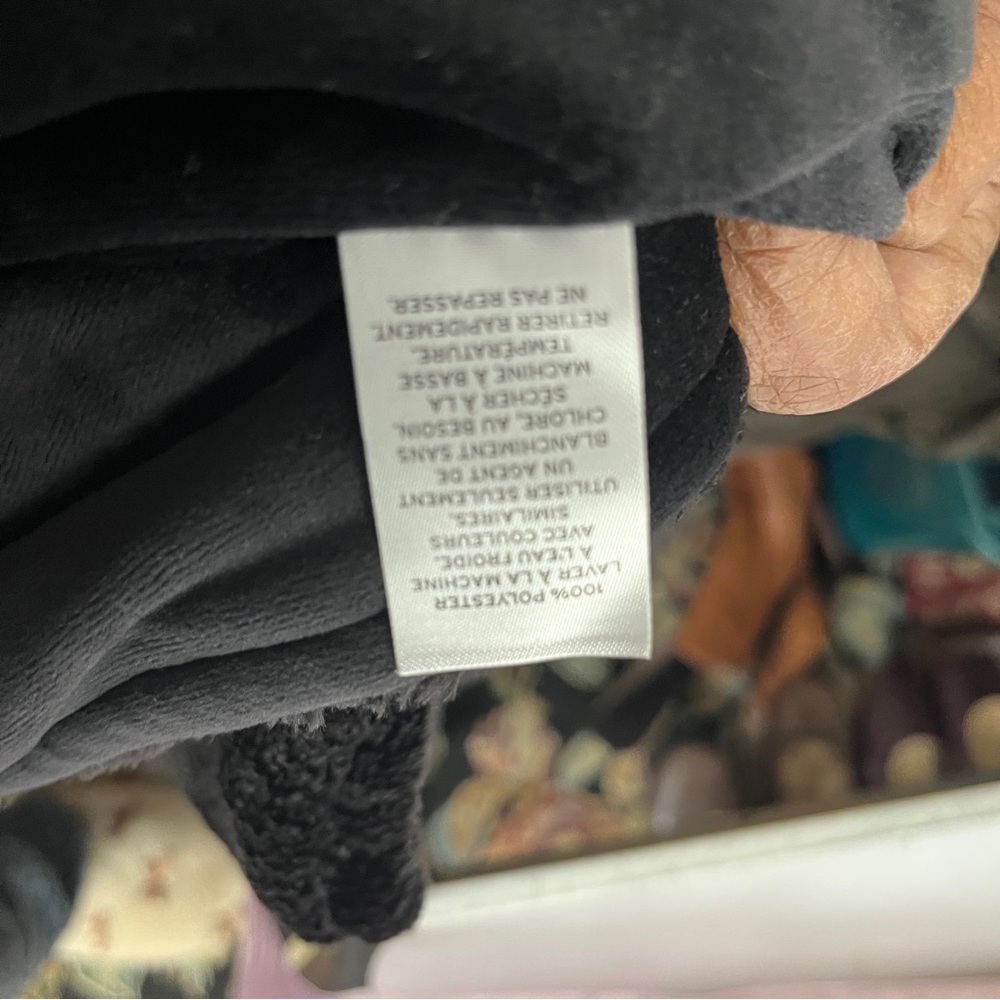 Black Nordstrom Lingerie Plush Lounge Cardigan - Picture 6 of 7